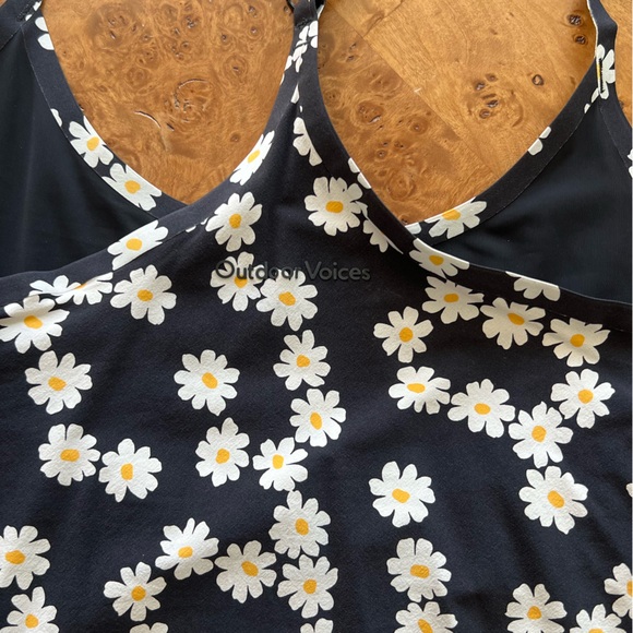 Outdoor Voices Daisy Print Exercise Dress✨ - Picture 4 of 5